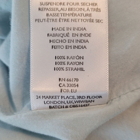 URBAN Outfitters Kimchi Blue Floral Open Back Mini Dress Size Small - Picture 8 of 8